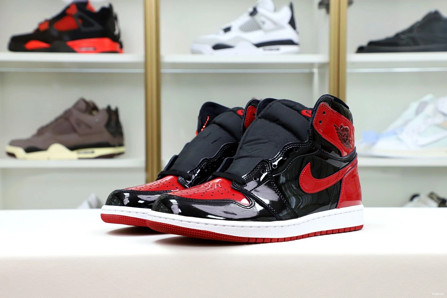 OG JORDAN HIGH PATENT BRED 1 AIR 0201